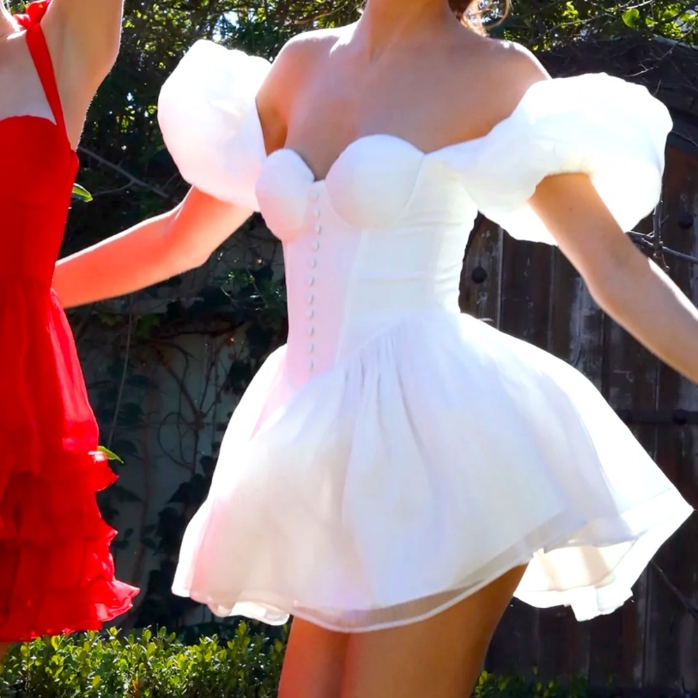 Adeirlina Here “Comes The Sun” Mini Dress in white - the perfect bridal dress!